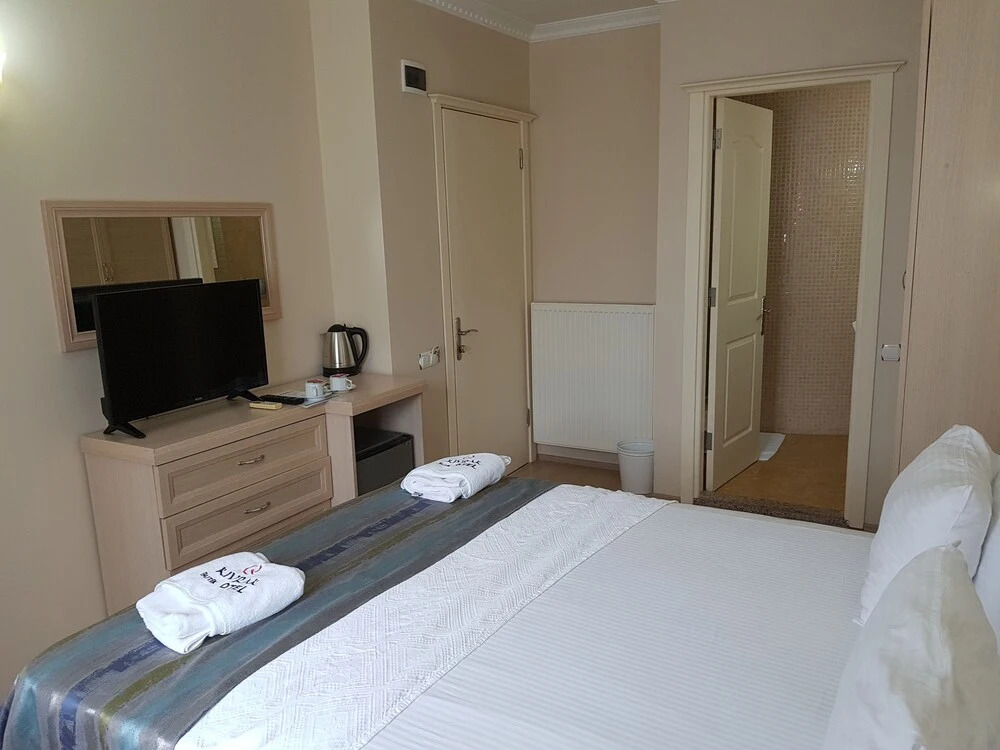 Kıvrakzade Otel