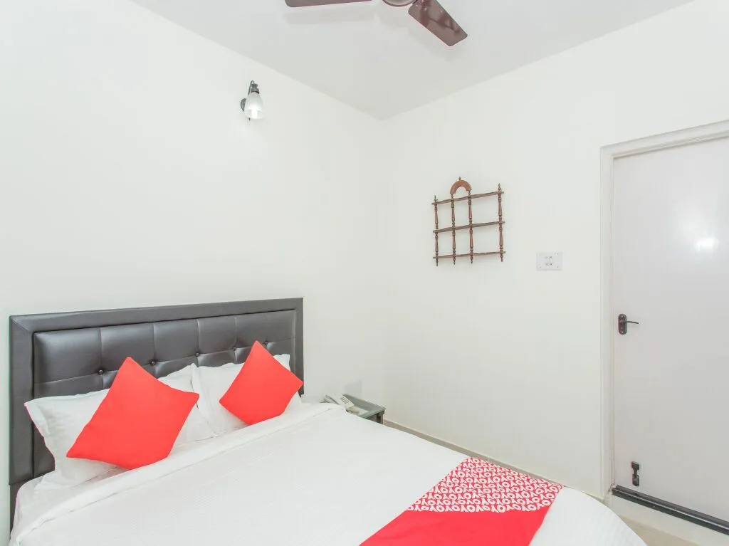 OYO Apartments 12th A Main Indiranagar
