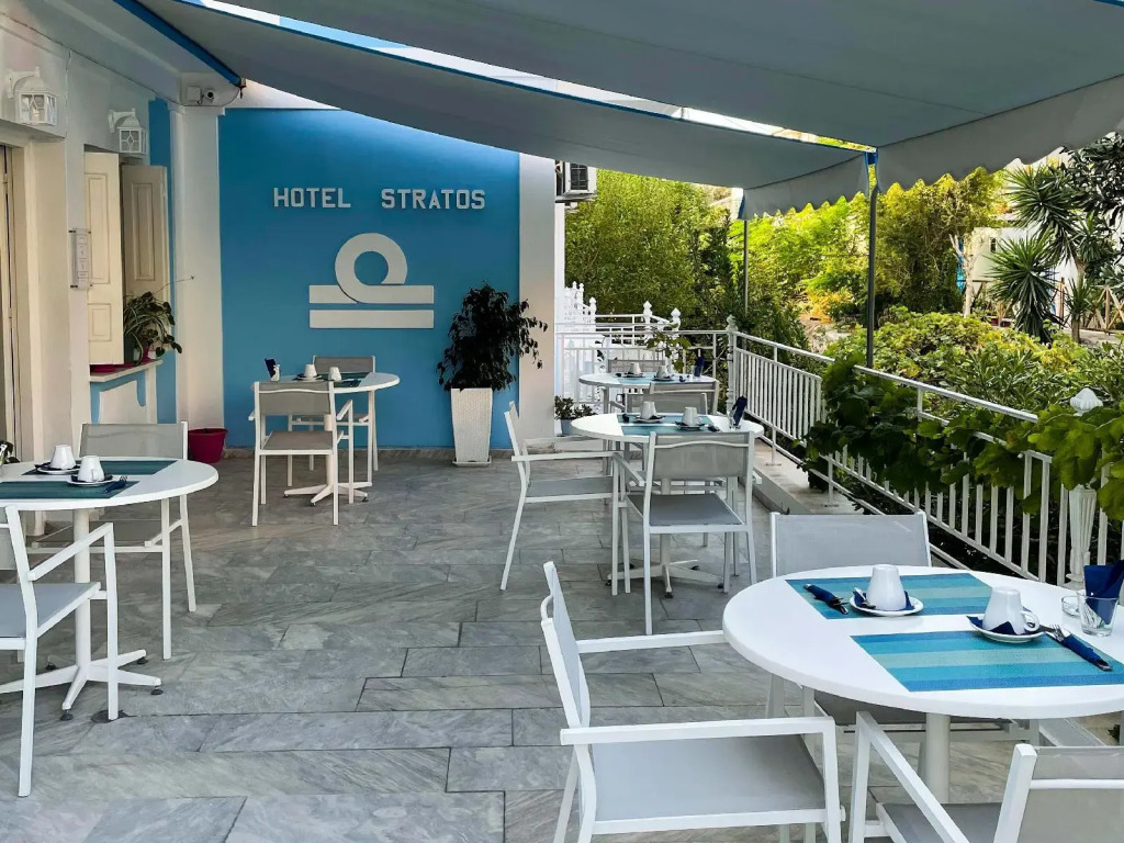 Stratos Hotel