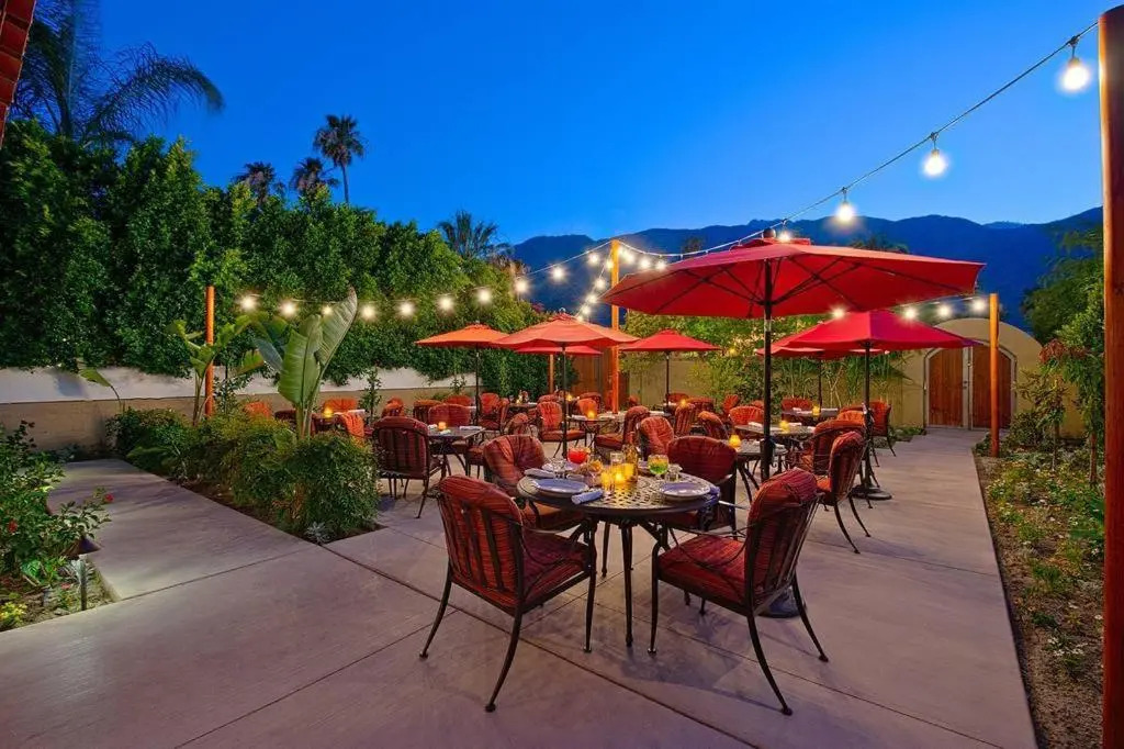 Los Arboles Hotel