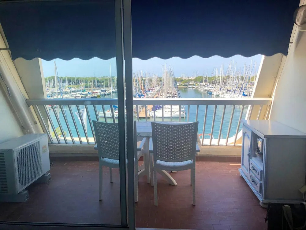 Studio in Le Grau-du-roi, With Wonderful sea View and Furnished Terrace