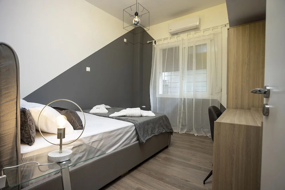 Intimate classy studio in Athens