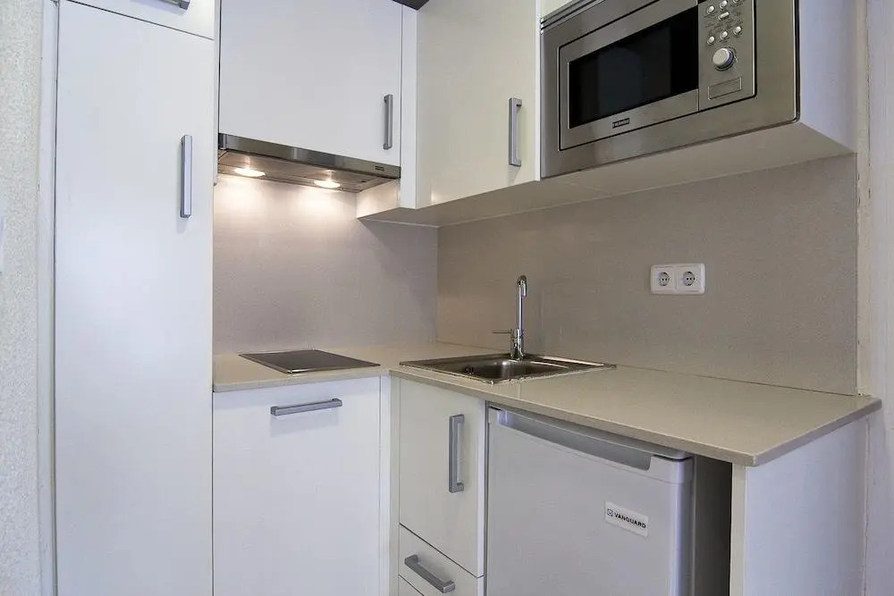 Apartamentos Delfin-Aromar-4