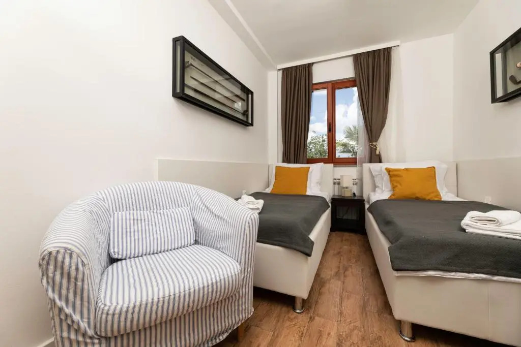 Apartments Ana