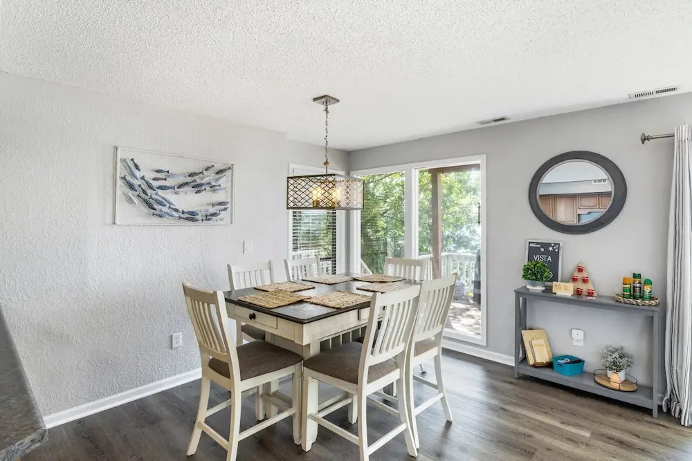 Amazing Views Close to the Strip - Private Dock!