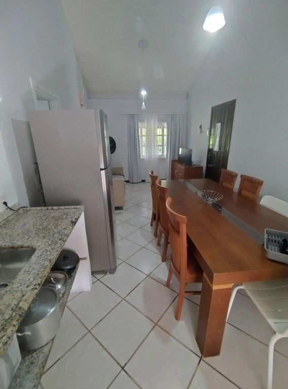 Apartamento para casal Uirapuru em Bombas