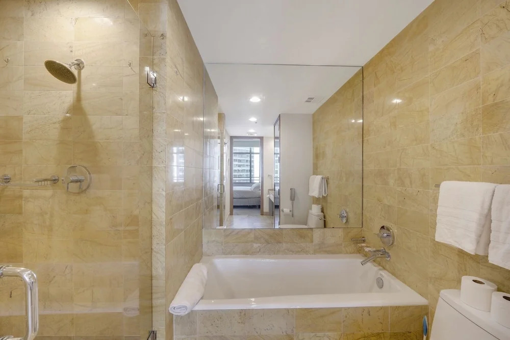 Miami Luxury Executive Apartment