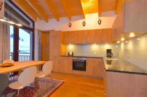 Ski-In Ski-Out Chalet Maiskogel 13B By Alpen Apartments