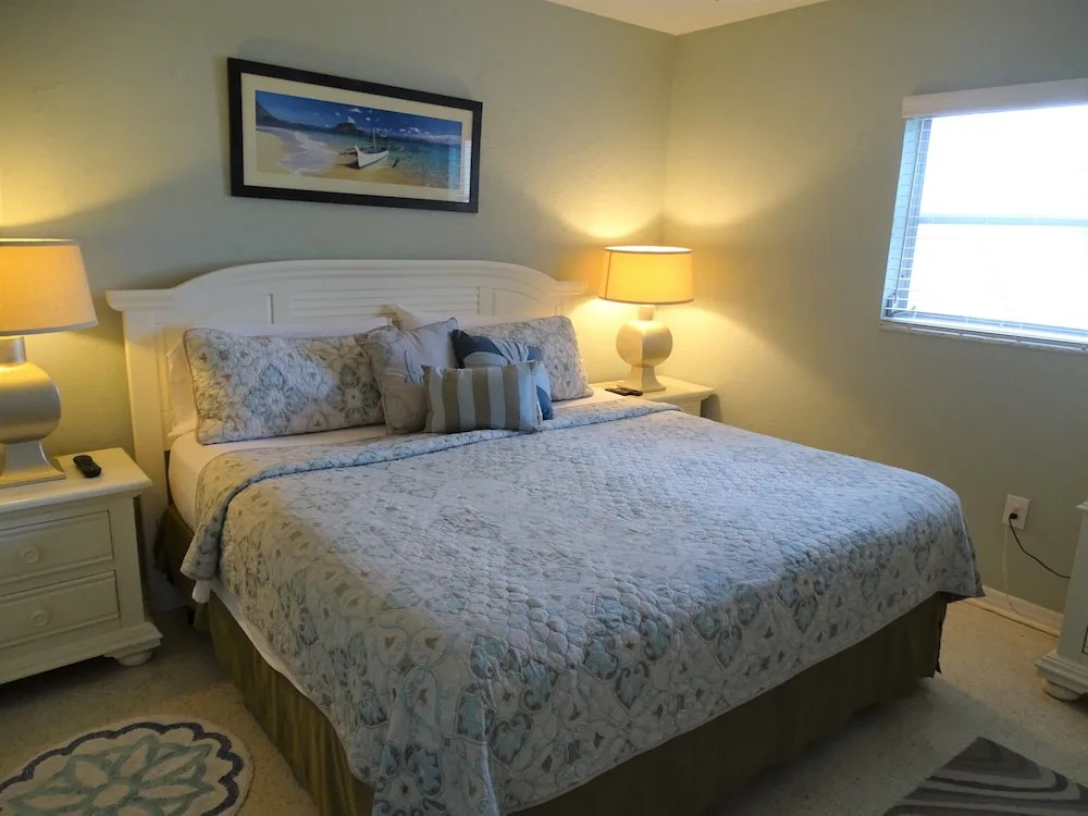 Village West 101 1 Bedroom 1 Bathroom Apts