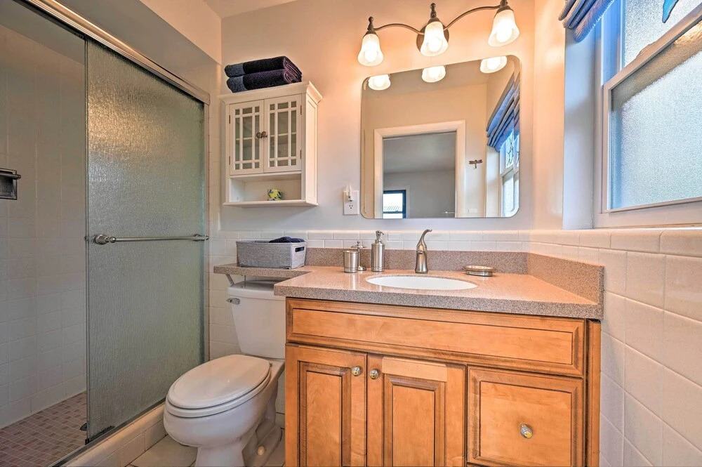Sunny Largo Retreat: 4 Mi From Indian Rocks Beach!