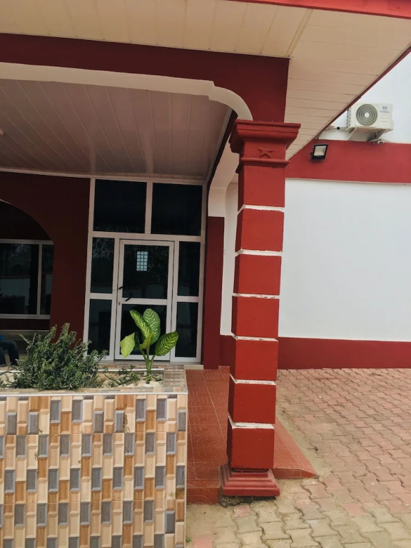 Thesyl Hotel