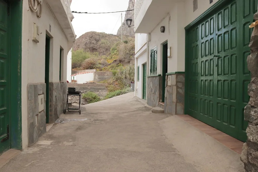Oasis Atlántico: rincón secreto al pie de los senderos