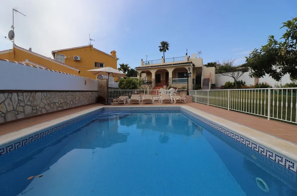 1107 Villa Salares