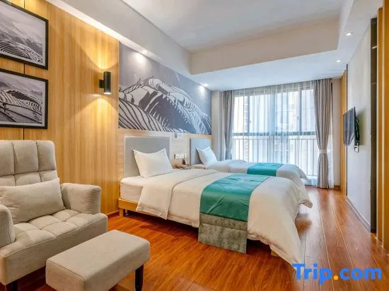 Muzi Yaju Homestay (Guilin Luhu International Peanut Tang Store)