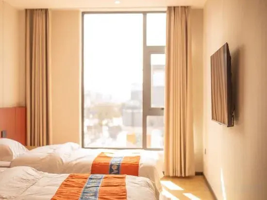 Luoyang Jingyou B&B (Luoyi Ancient City Cross Street Branch)