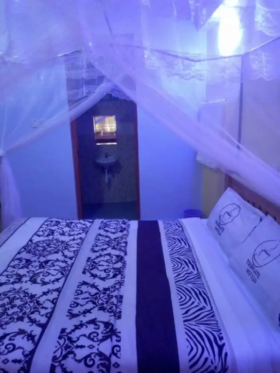 Tourgate Hotel