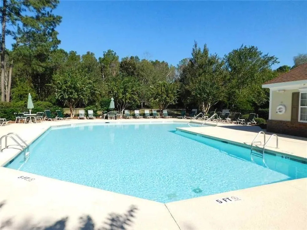 River Crossing #322 - 2 Br Condo