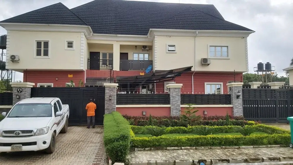 Paulight Residence