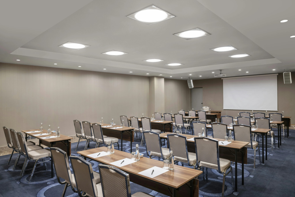DoubleTree by Hilton Istanbul Gayrettepe