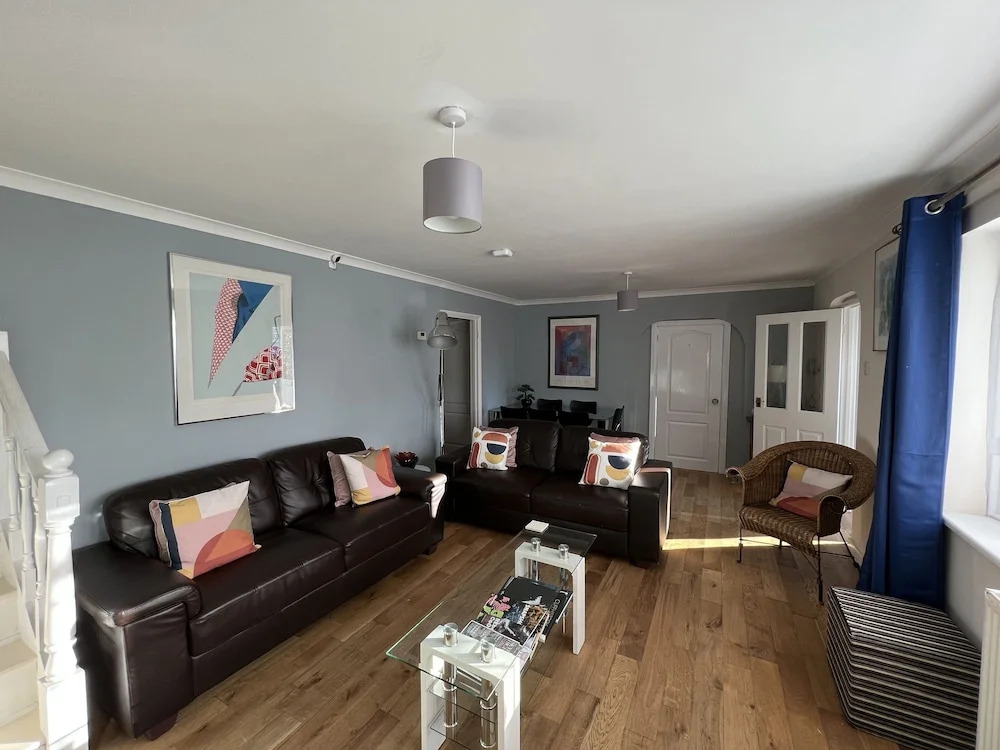 Lancaster Close Serviced Accommodation