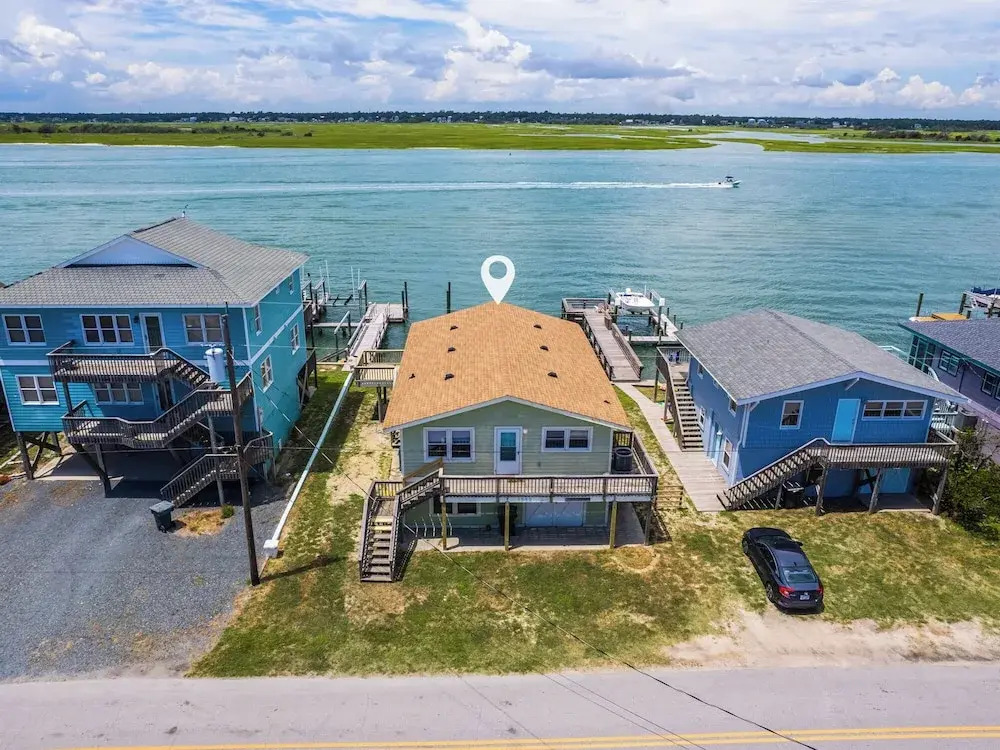 Seahorse Sound by Topsail Realty