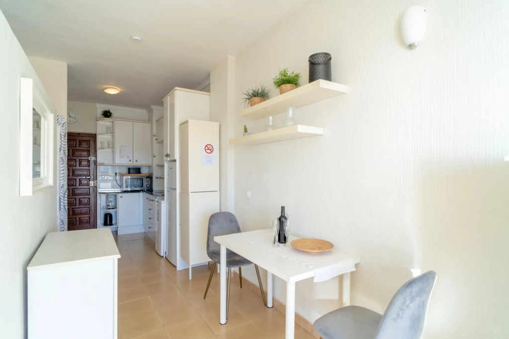 Carabeo 36 Studios Casasol