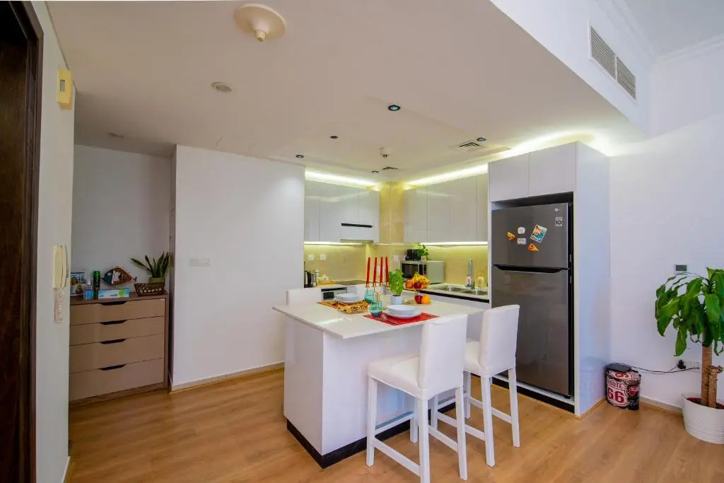 Full Apartment in Dubai Marina,80m from beach