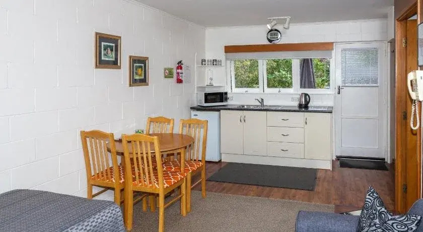 Brookby Motel