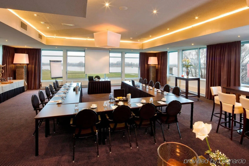 Van der Valk Hotel ARA