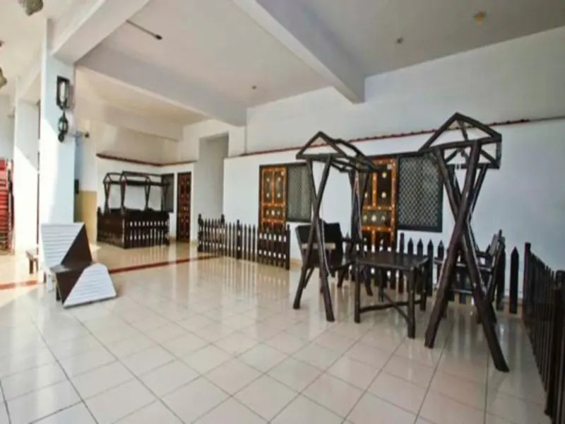 Hotel Dawat Palace