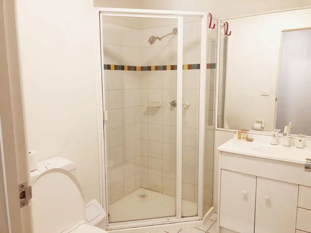 Holistay at Melbourne Central Apartment
