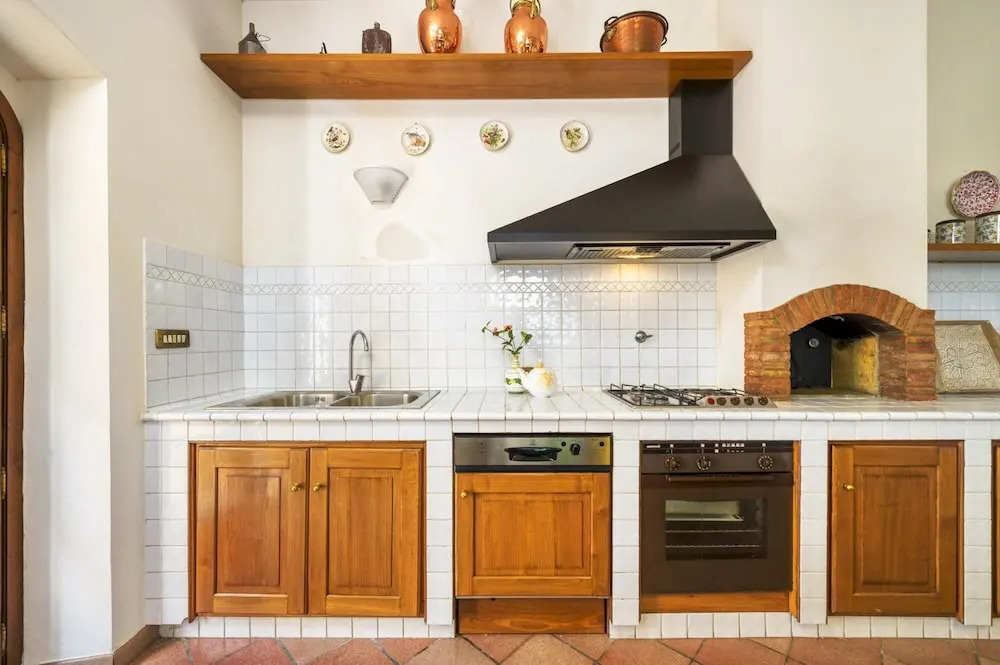 FONTE PINELLA 8, Emma Villas