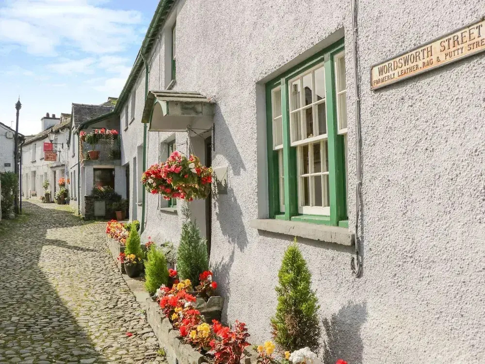 Leafy Nook Lodge