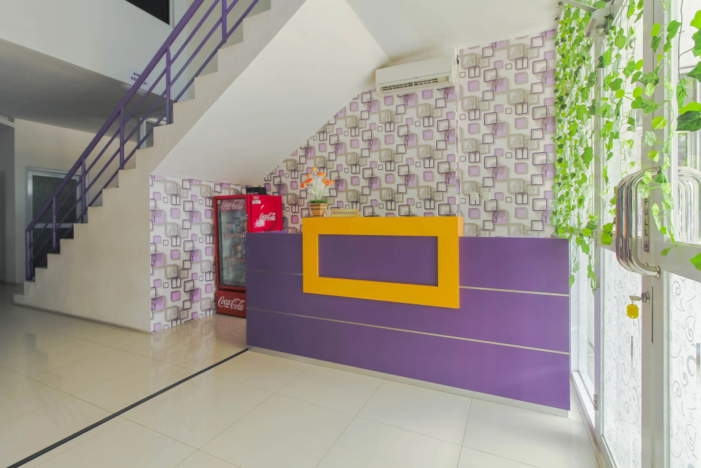 RedDoorz Plus near Stasiun Bekasi