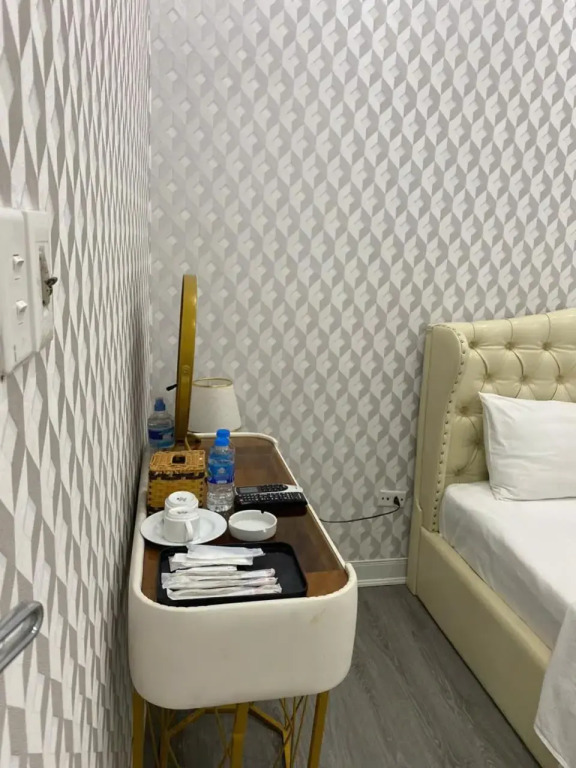 Khách sạn Hướng Dương
