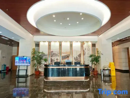 Juchunyuan Binjiang Holiday Hotel