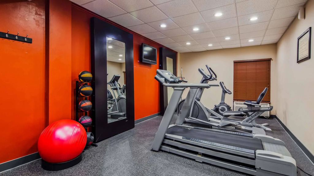 Best Western Albemarle Inn