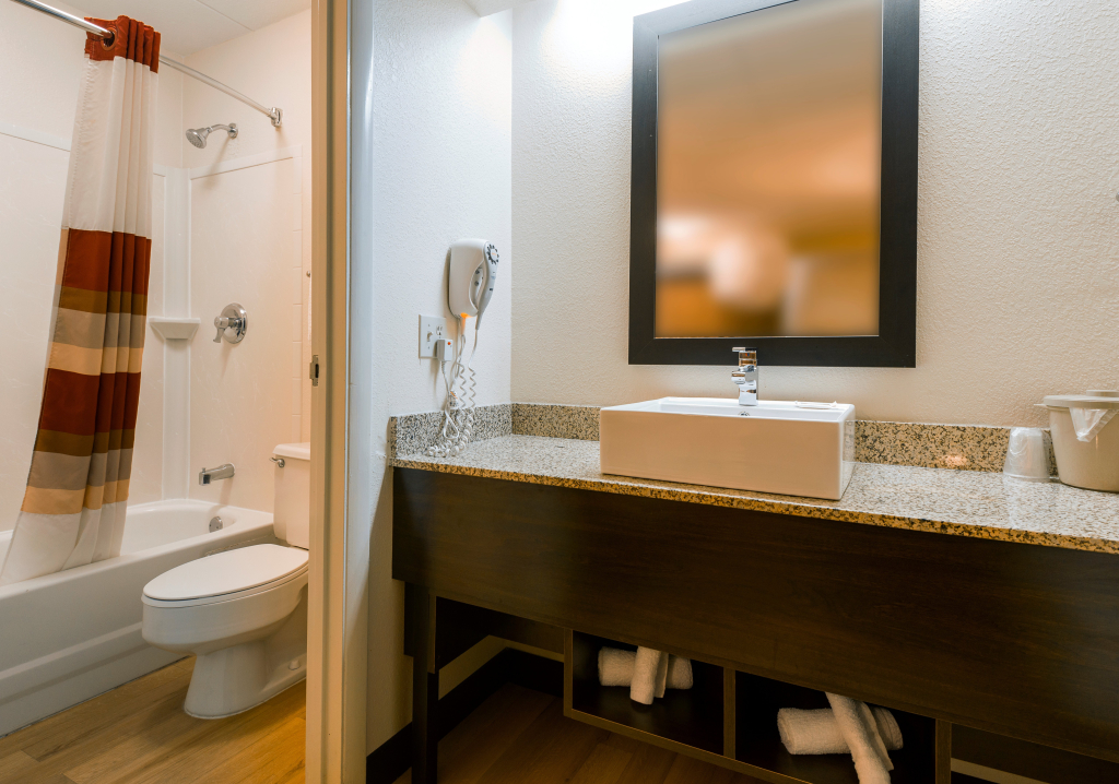 Red Roof Inn PLUS + Boston - Framingham