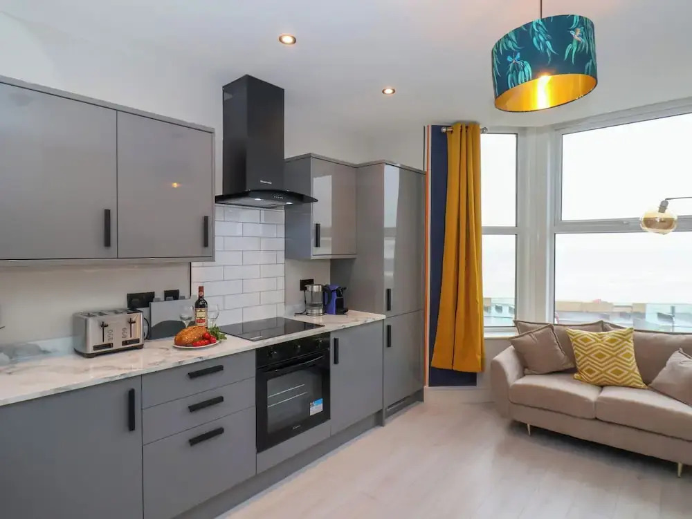 Apt 6 @ Hunter's Quay