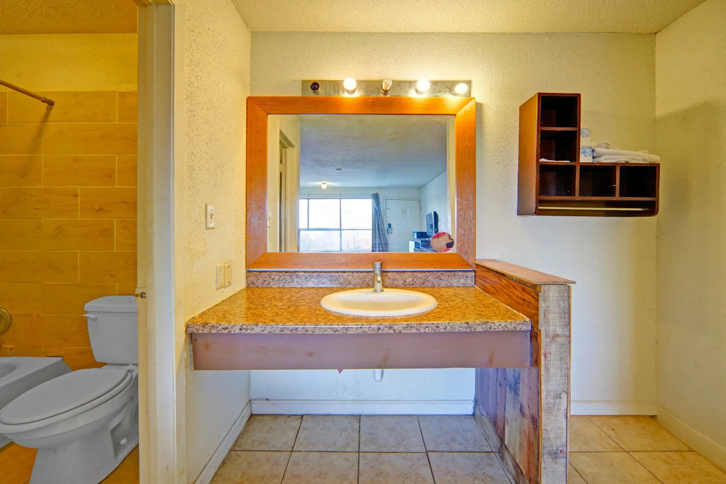 Sunset Inn Flatonia I 10 by Hotel O