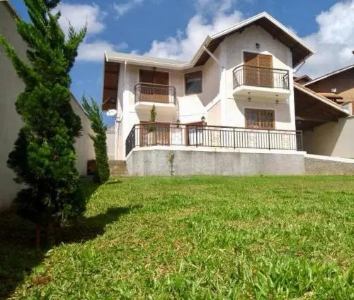 Casa LINDA TÉRREA e SUPER ACONCHEGANTE 3 Suítes