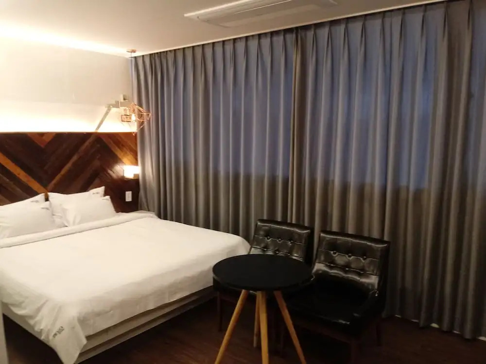 Praha Hotel