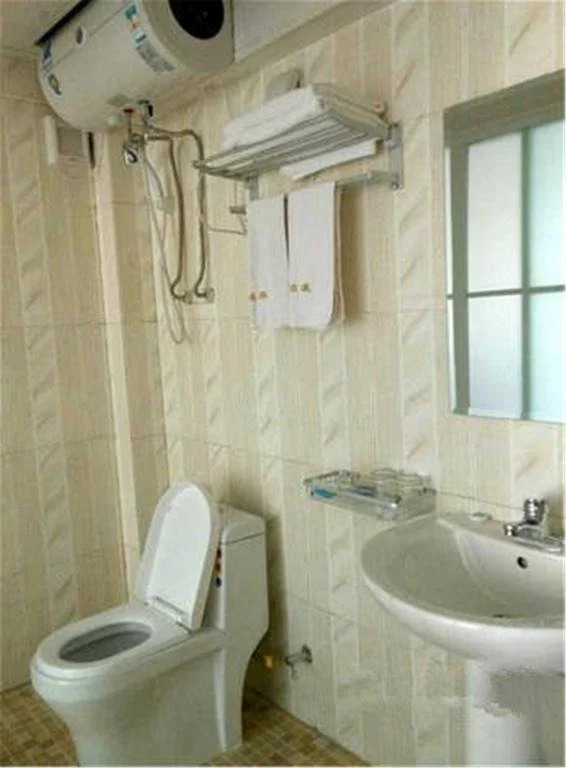 Chengde Huatang Hotel