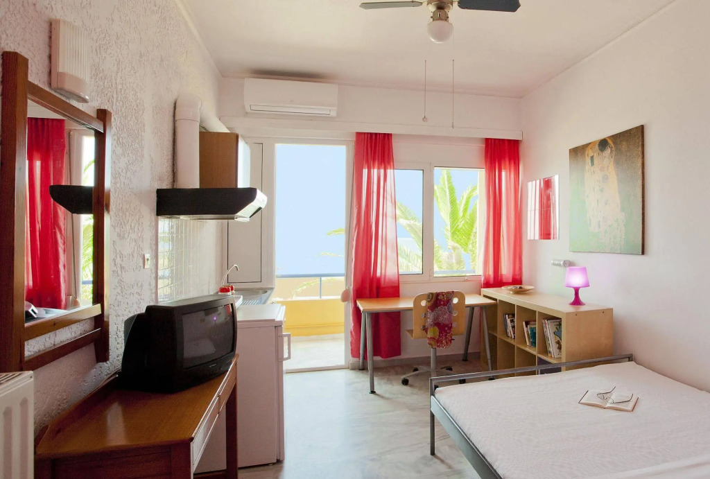 Archipelagos Hotel