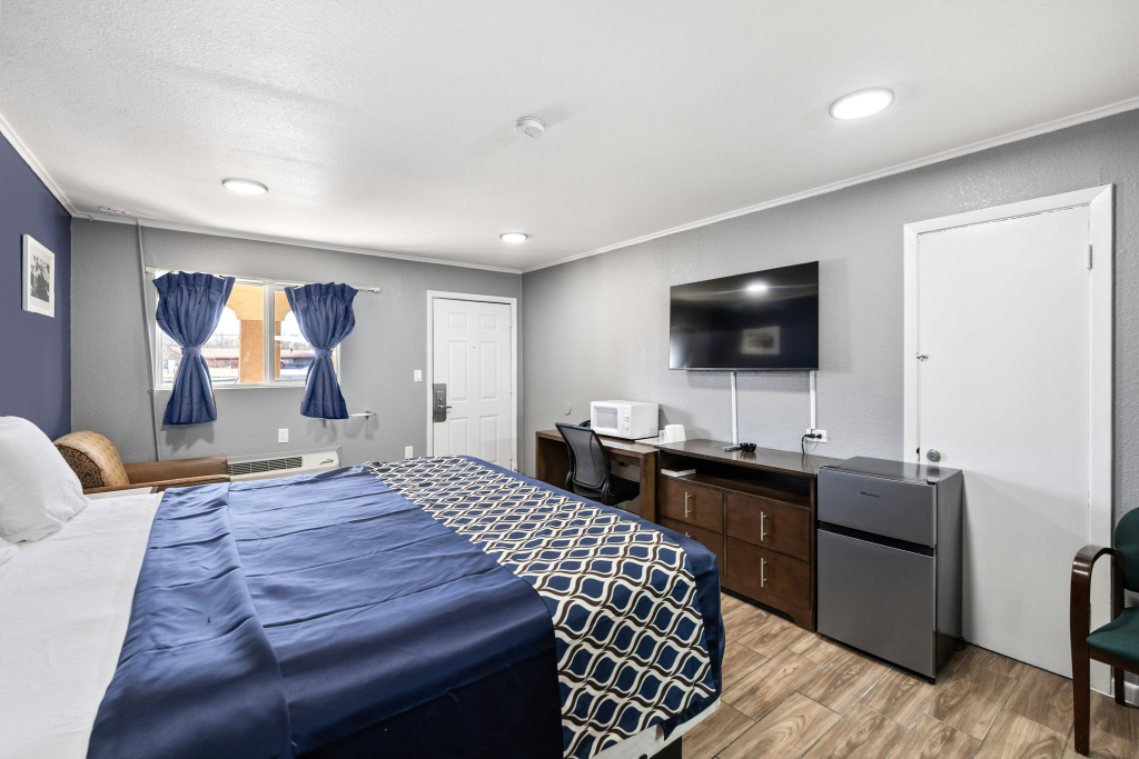Western Inn by Capital O Cleburne TX