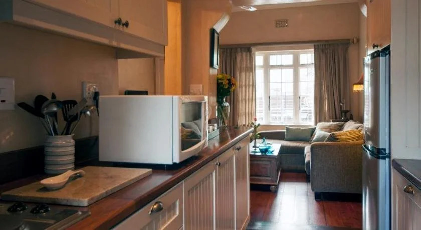 Harfield Guest Villa