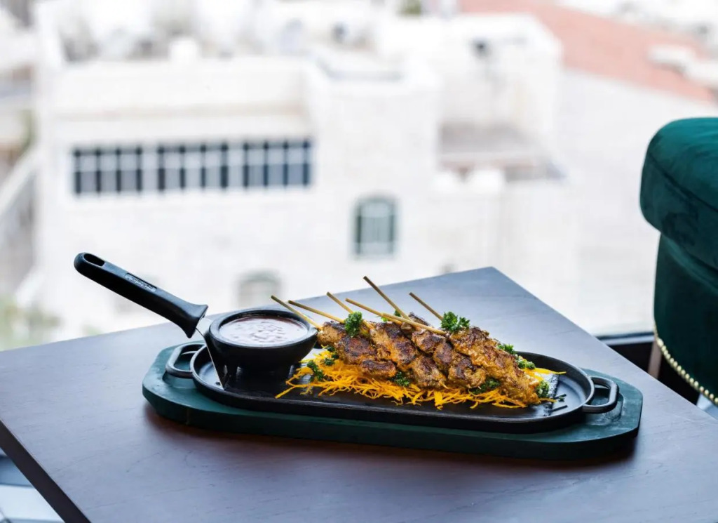 Al Falaj Hotel - Secure City Escape in Muscat