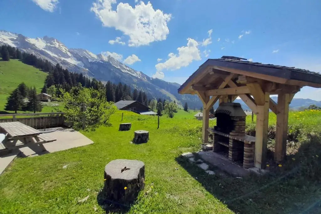Chalet 115 M2 With Garden Terrace Near The Slopes