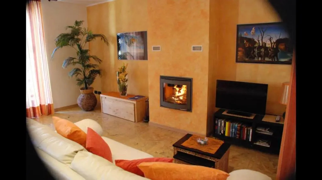 Gorgeous 1 double bedroom apartment