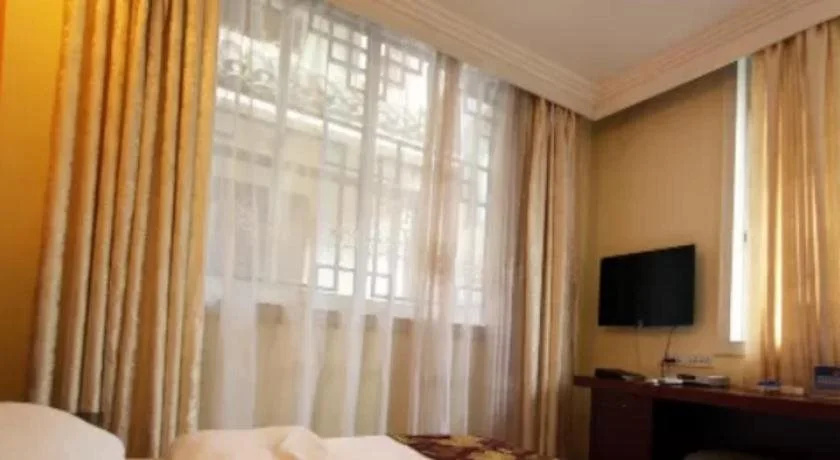 Yangshuo Imperial City Hotel